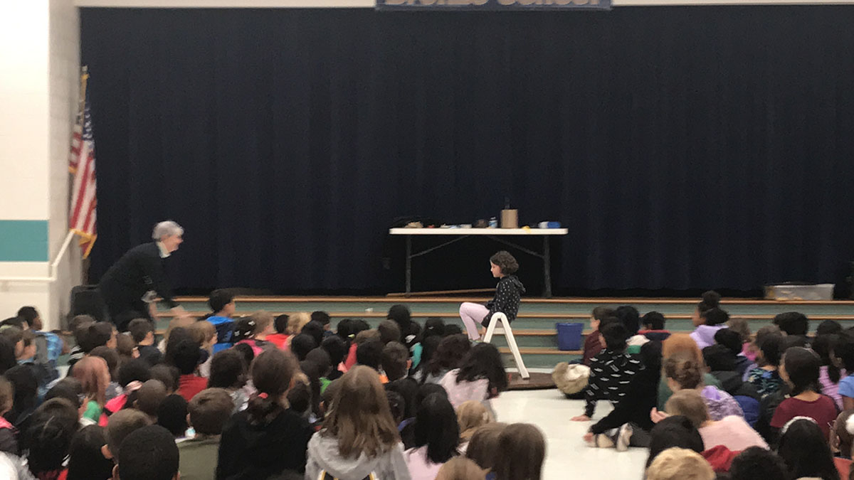 Cultural Arts Assembly Meet Sir Isaac Newton Northwoods Elementary